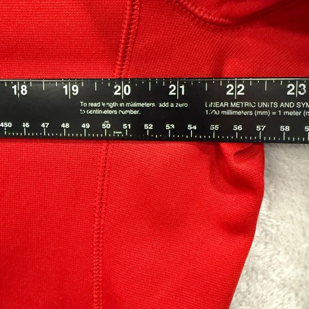 Nike‎ Men's Pullover Hoodie Red Size M Athletic Wear Fall Season Thermo Fit